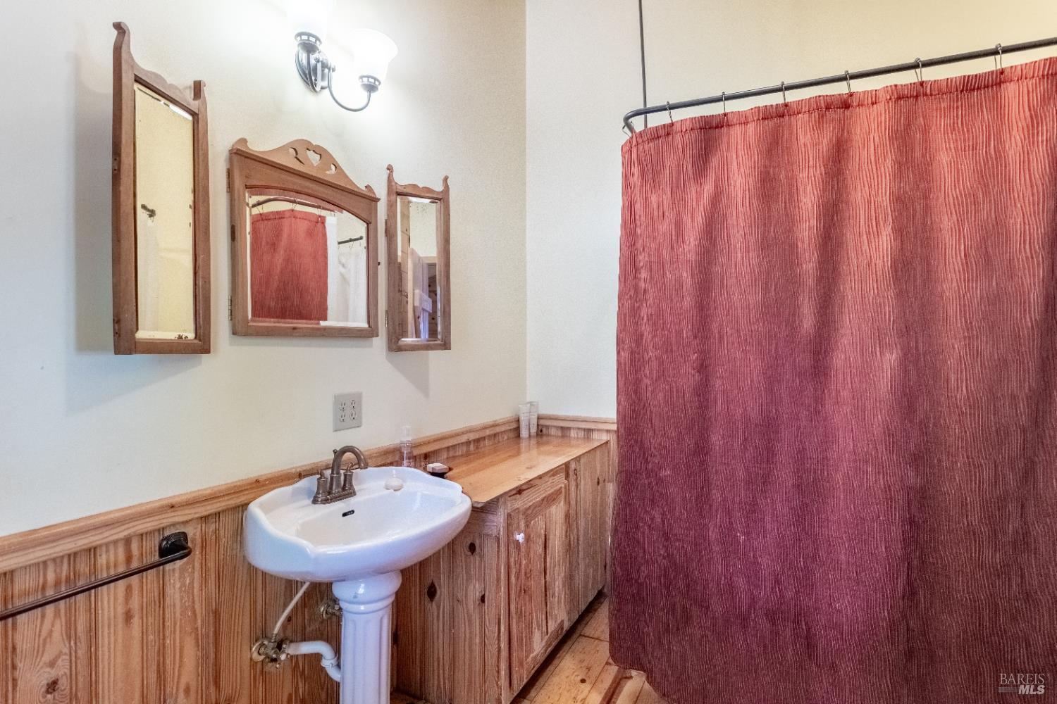 Detail Gallery Image 33 of 49 For 9547 Grassland Ct, Shingletown,  CA 96088 - 5 Beds | 4 Baths