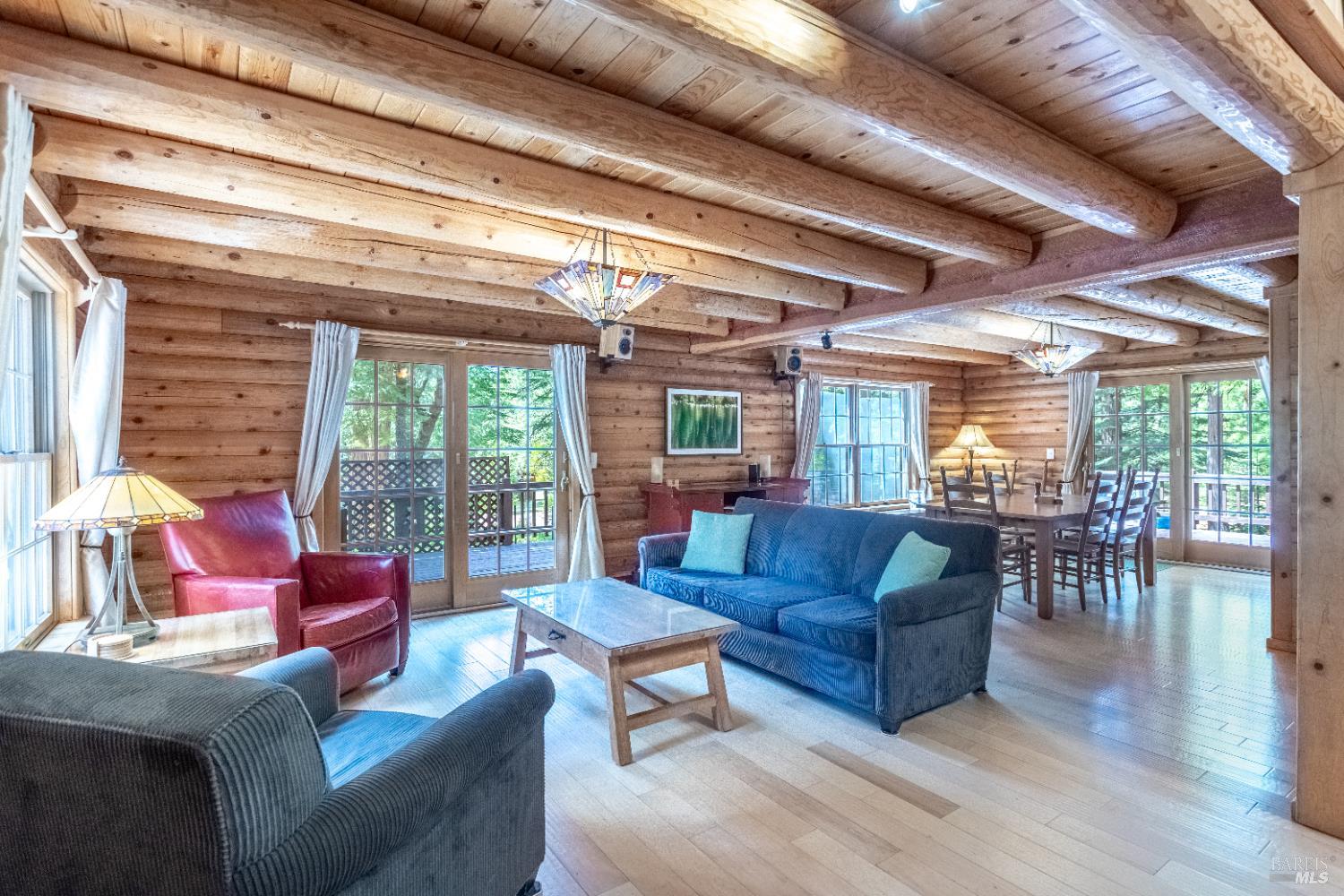 Detail Gallery Image 6 of 49 For 9547 Grassland Ct, Shingletown,  CA 96088 - 5 Beds | 4 Baths