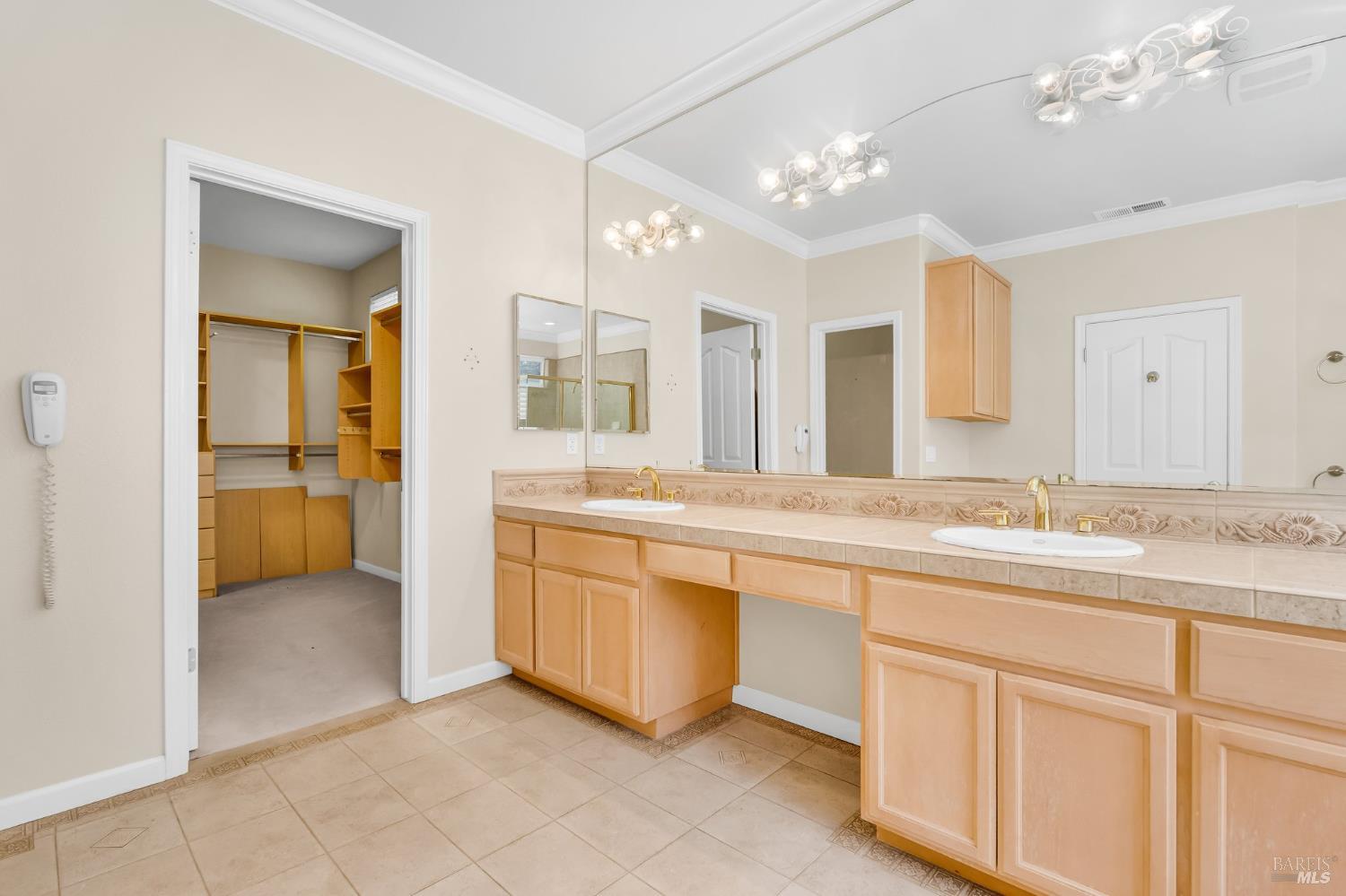 Detail Gallery Image 33 of 58 For 3431 Terra Linda Dr, Santa Rosa,  CA 95404 - 3 Beds | 3/1 Baths