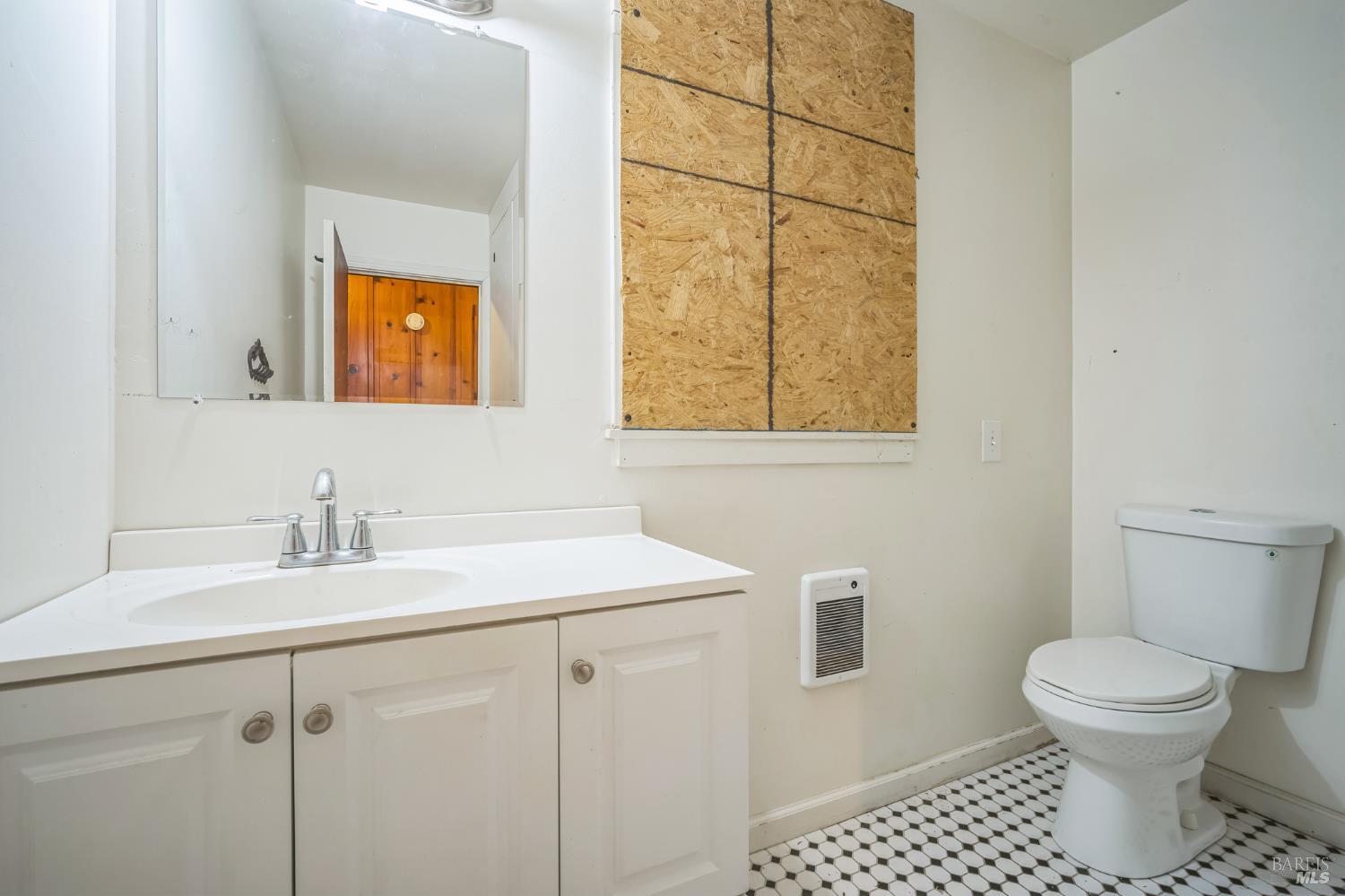 Detail Gallery Image 16 of 31 For 17355 Hwy 116 Unkn, Guerneville,  CA 95446 - 1 Beds | 1 Baths