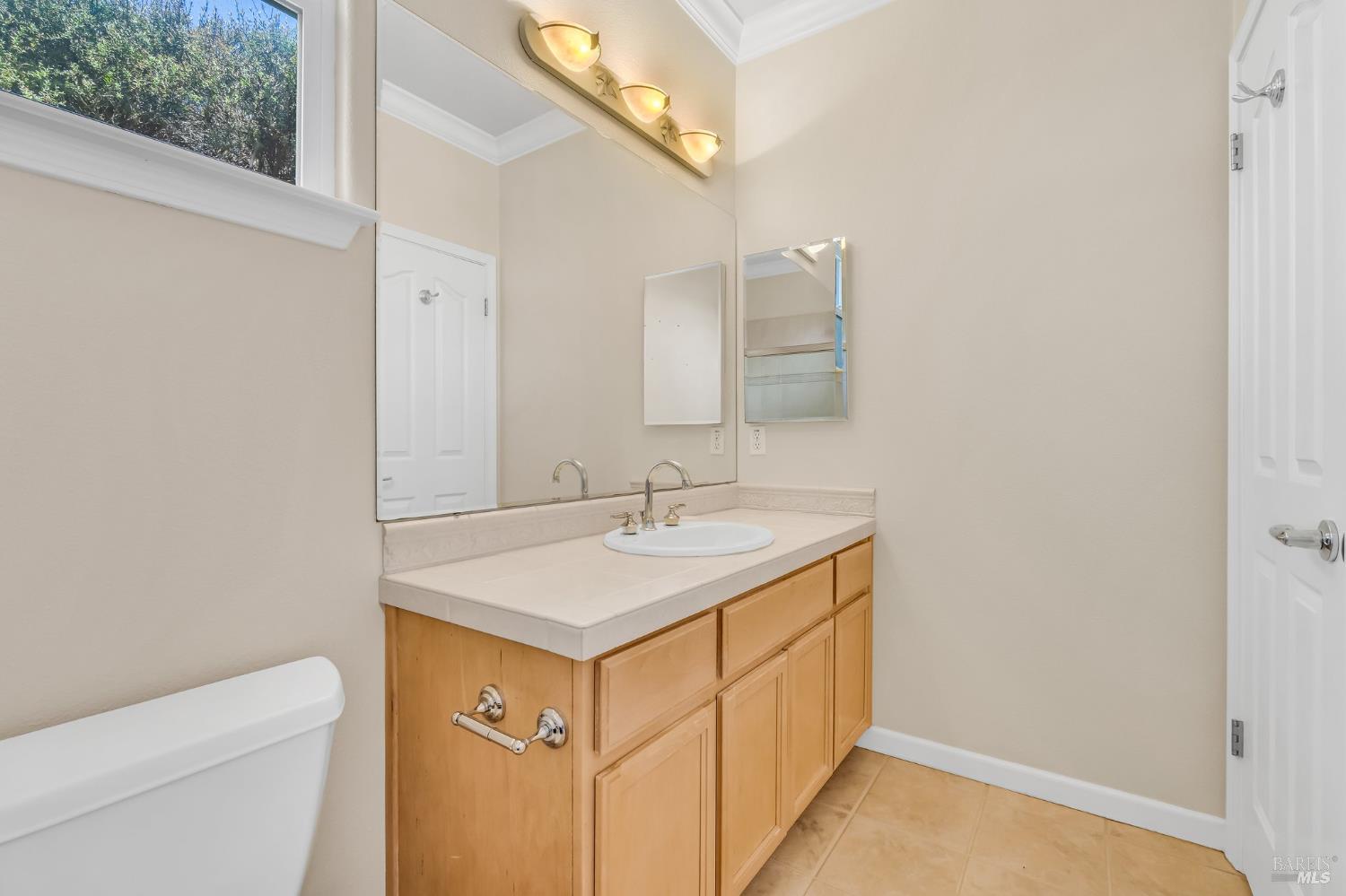 Detail Gallery Image 44 of 58 For 3431 Terra Linda Dr, Santa Rosa,  CA 95404 - 3 Beds | 3/1 Baths