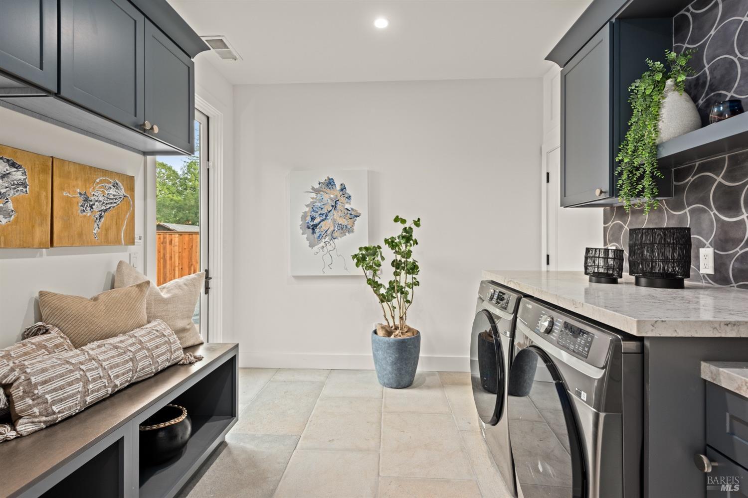 Detail Gallery Image 58 of 99 For 681 S Fitch Mountain Rd, Healdsburg,  CA 95448 - 5 Beds | 4 Baths