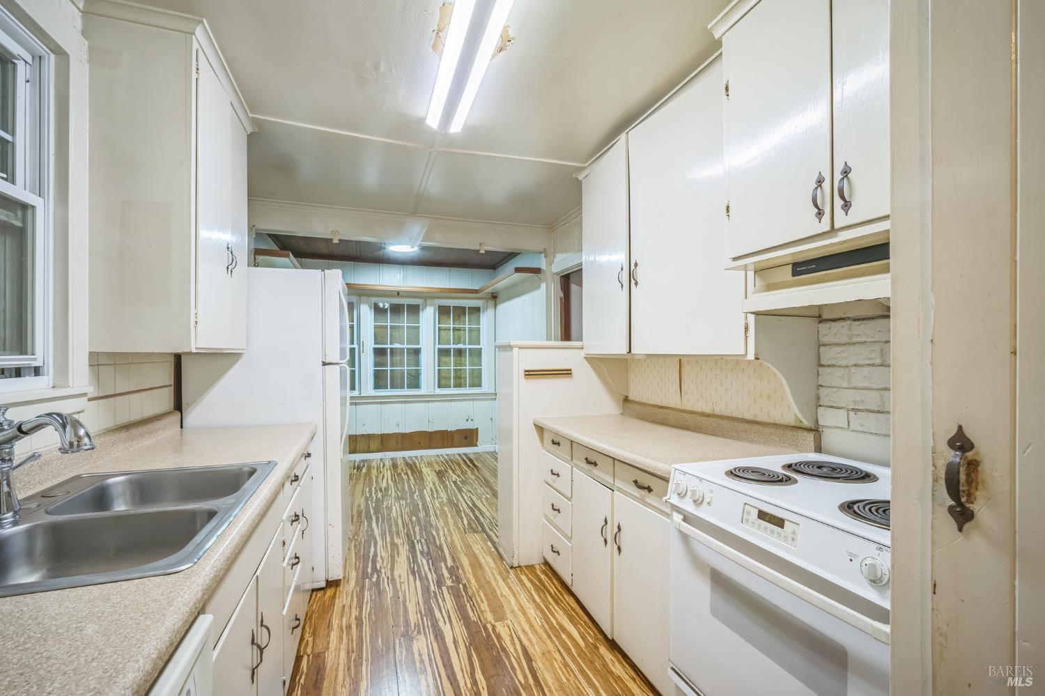 Detail Gallery Image 7 of 31 For 17355 Hwy 116 Unkn, Guerneville,  CA 95446 - 1 Beds | 1 Baths