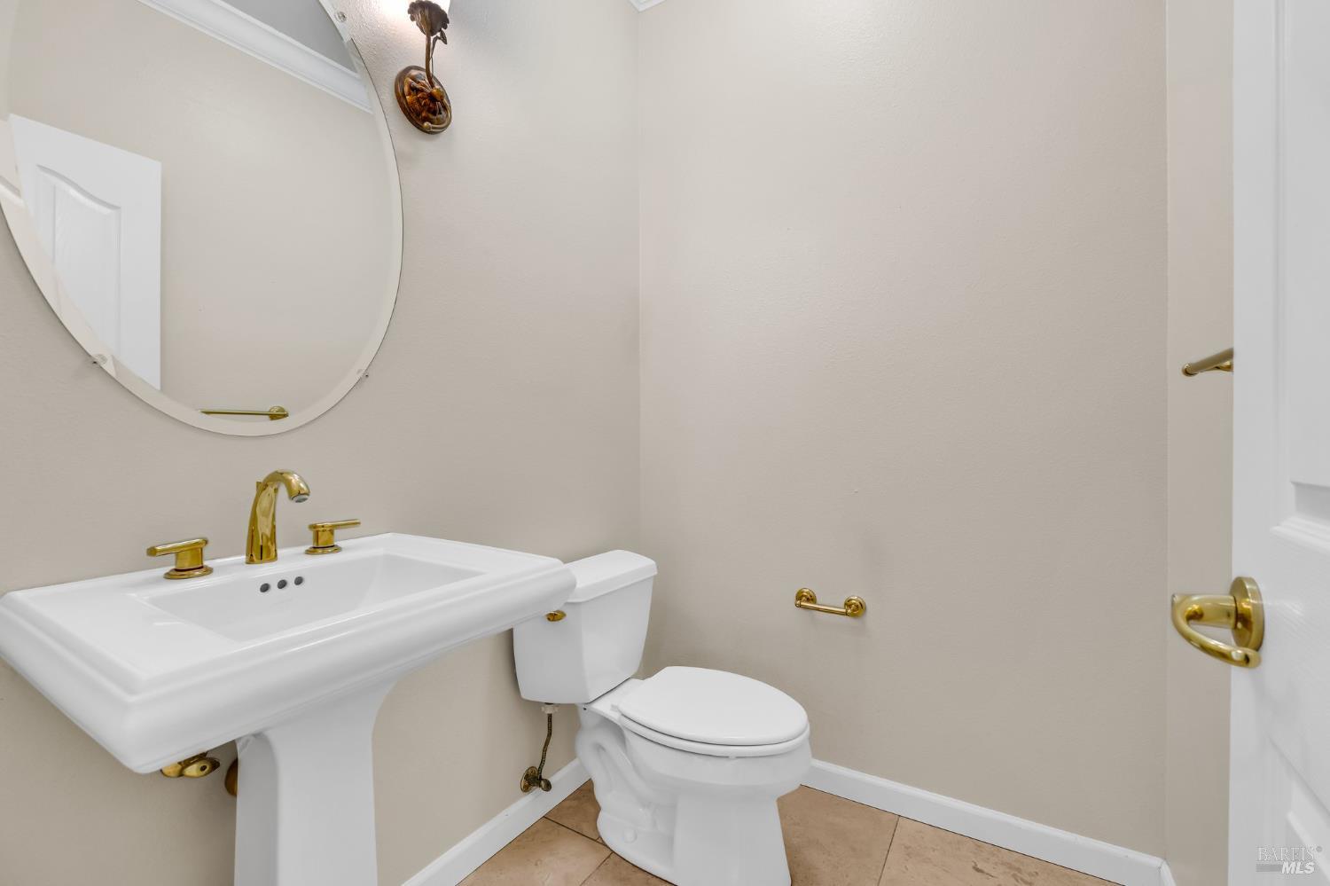Detail Gallery Image 23 of 58 For 3431 Terra Linda Dr, Santa Rosa,  CA 95404 - 3 Beds | 3/1 Baths