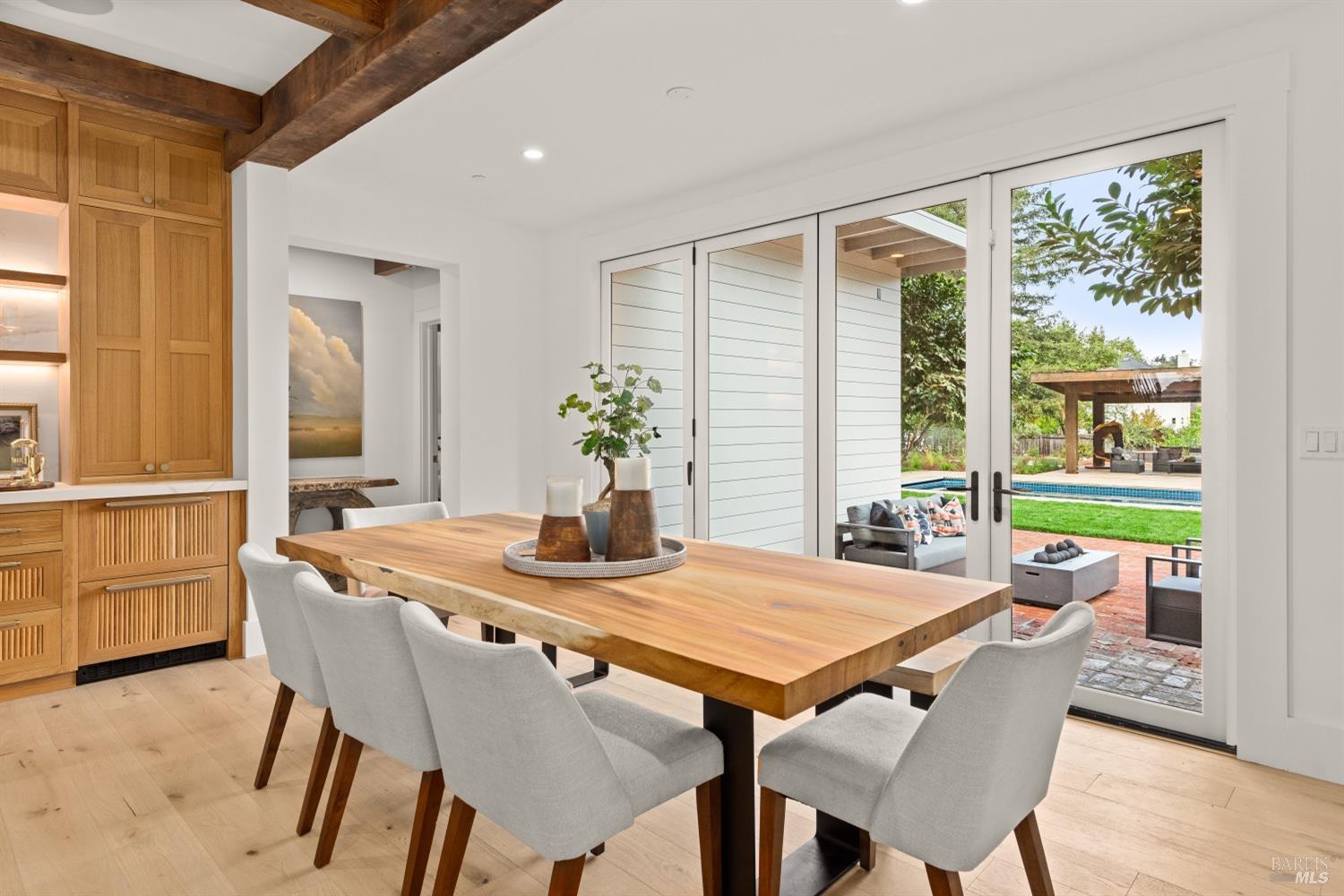 Detail Gallery Image 32 of 99 For 681 S Fitch Mountain Rd, Healdsburg,  CA 95448 - 5 Beds | 4 Baths
