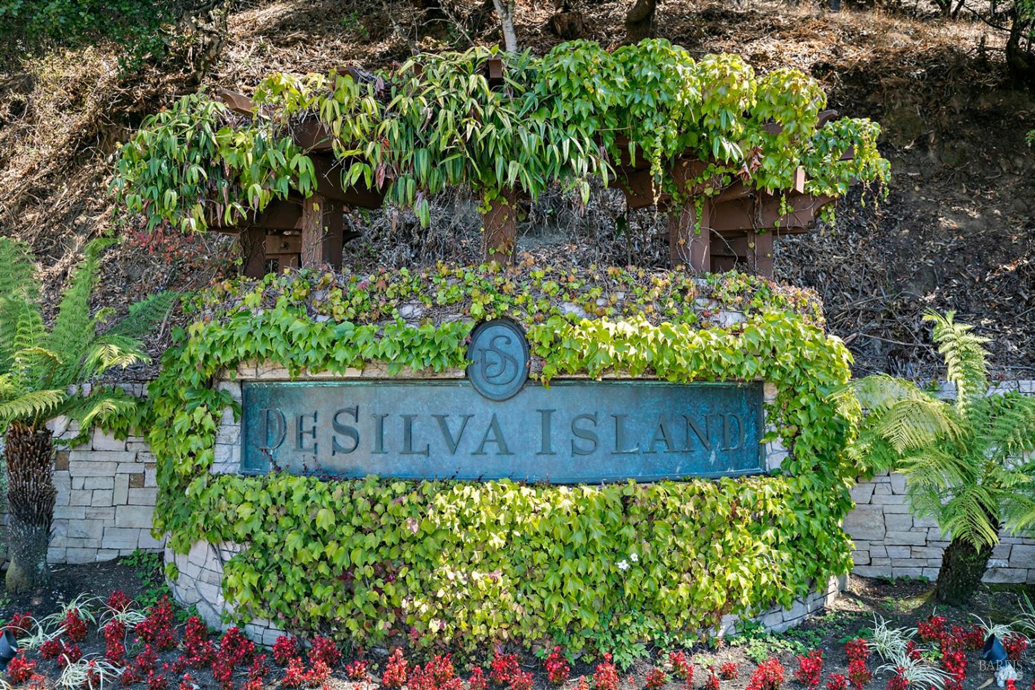 Detail Gallery Image 33 of 33 For 44 De Silva Island Dr, Mill Valley,  CA 94941 - 3 Beds | 2/1 Baths