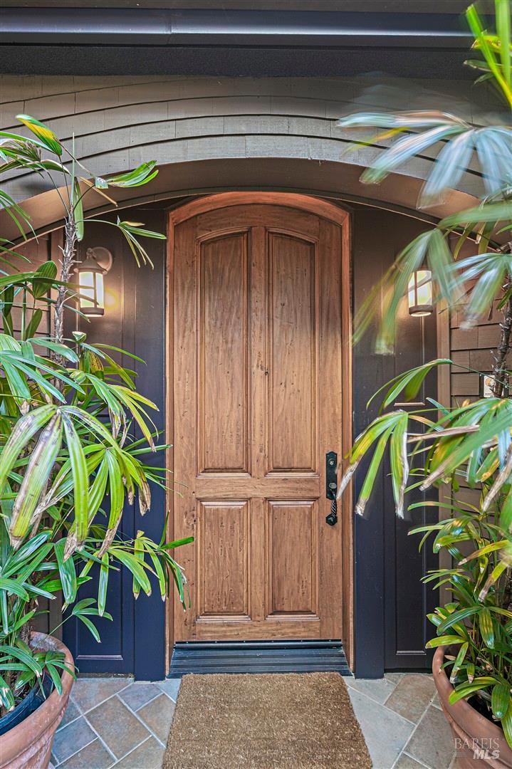 Detail Gallery Image 27 of 33 For 44 De Silva Island Dr, Mill Valley,  CA 94941 - 3 Beds | 2/1 Baths