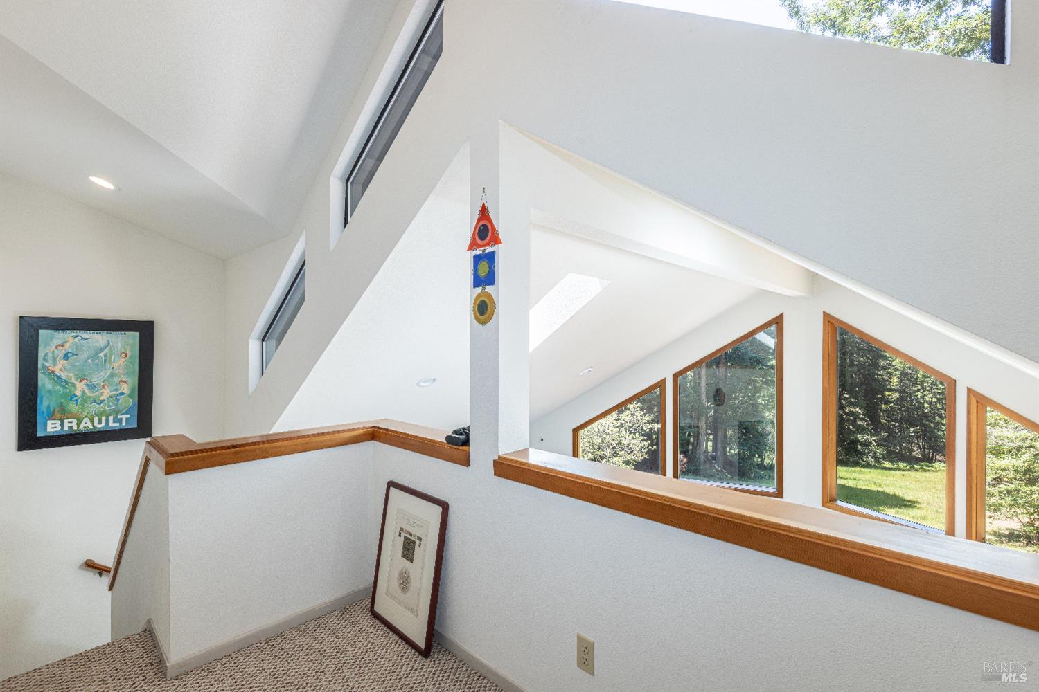Detail Gallery Image 24 of 44 For 22111 Umland Cir, Jenner,  CA 95450 - 3 Beds | 2 Baths