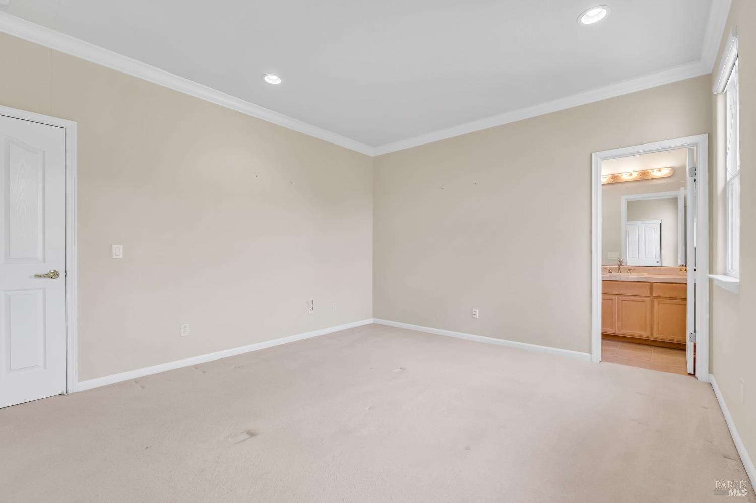 Detail Gallery Image 41 of 58 For 3431 Terra Linda Dr, Santa Rosa,  CA 95404 - 3 Beds | 3/1 Baths