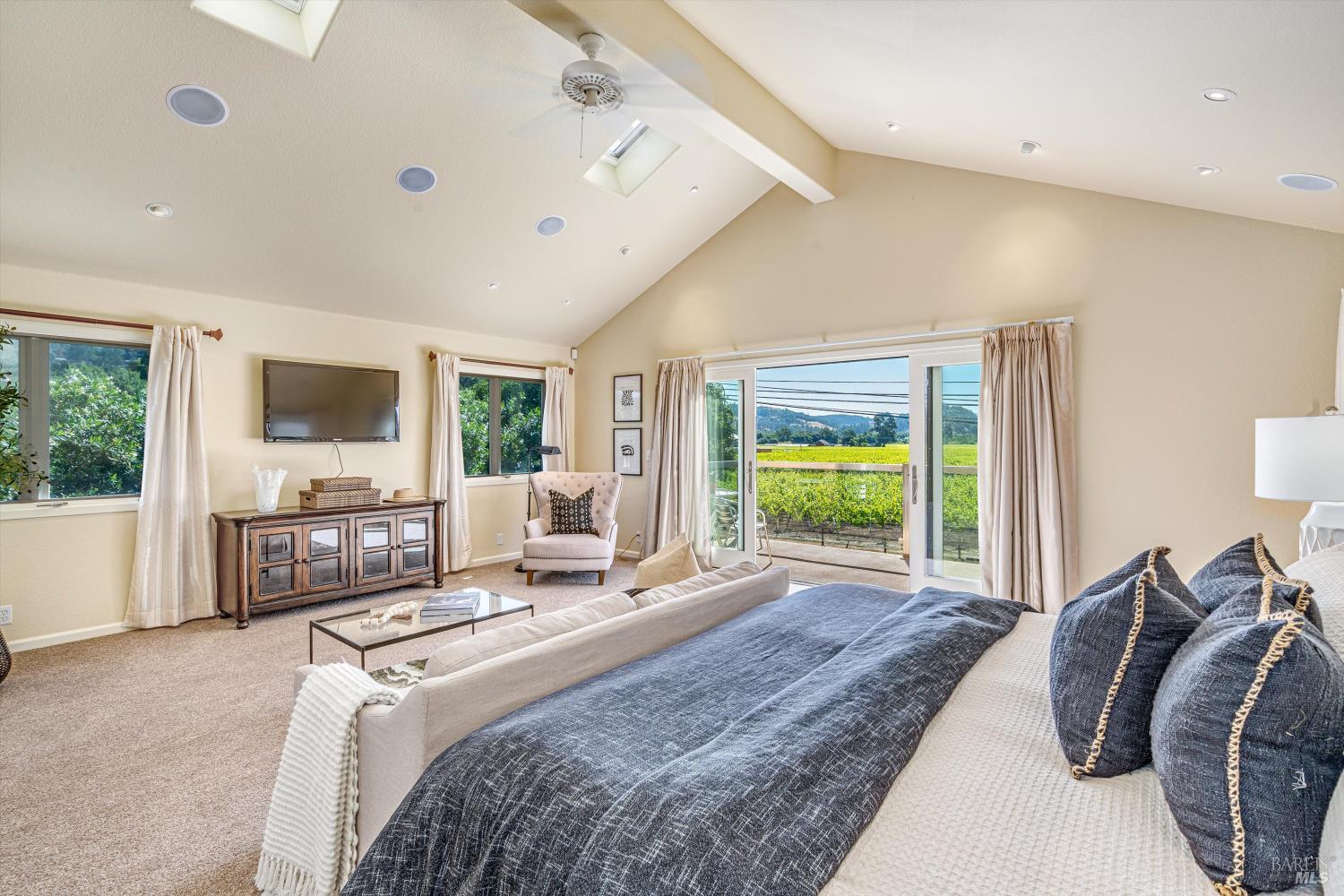 Detail Gallery Image 32 of 54 For 466 Pratt Ave, Saint Helena,  CA 94574 - 4 Beds | 4/1 Baths