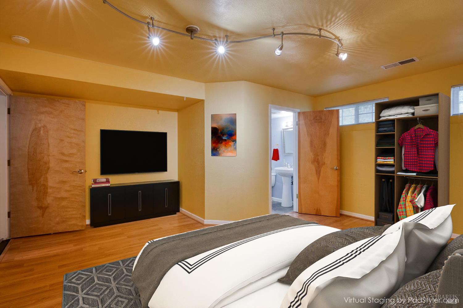 Detail Gallery Image 36 of 39 For 16589 Glenda Dr, Guerneville,  CA 95446 - 5 Beds | 2/1 Baths