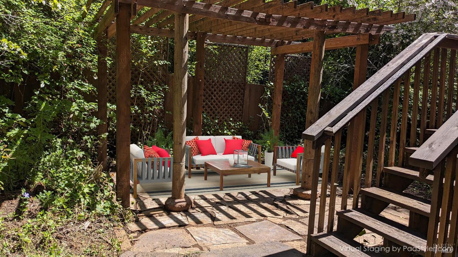 Detail Gallery Image 28 of 39 For 16589 Glenda Dr, Guerneville,  CA 95446 - 5 Beds | 2/1 Baths