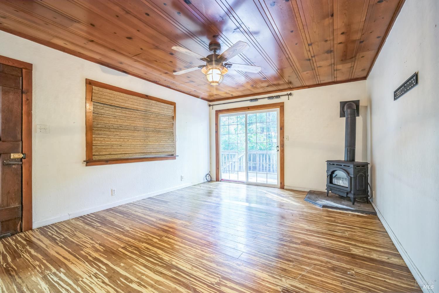 Detail Gallery Image 12 of 31 For 17355 Hwy 116 Unkn, Guerneville,  CA 95446 - 1 Beds | 1 Baths