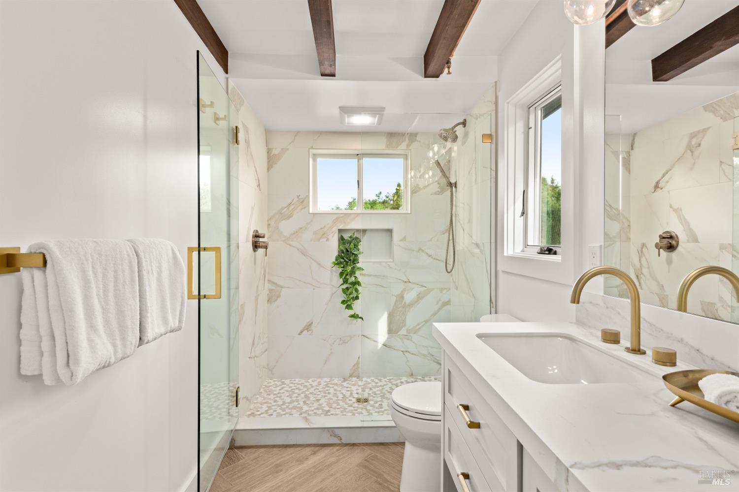Detail Gallery Image 57 of 99 For 681 S Fitch Mountain Rd, Healdsburg,  CA 95448 - 5 Beds | 4 Baths