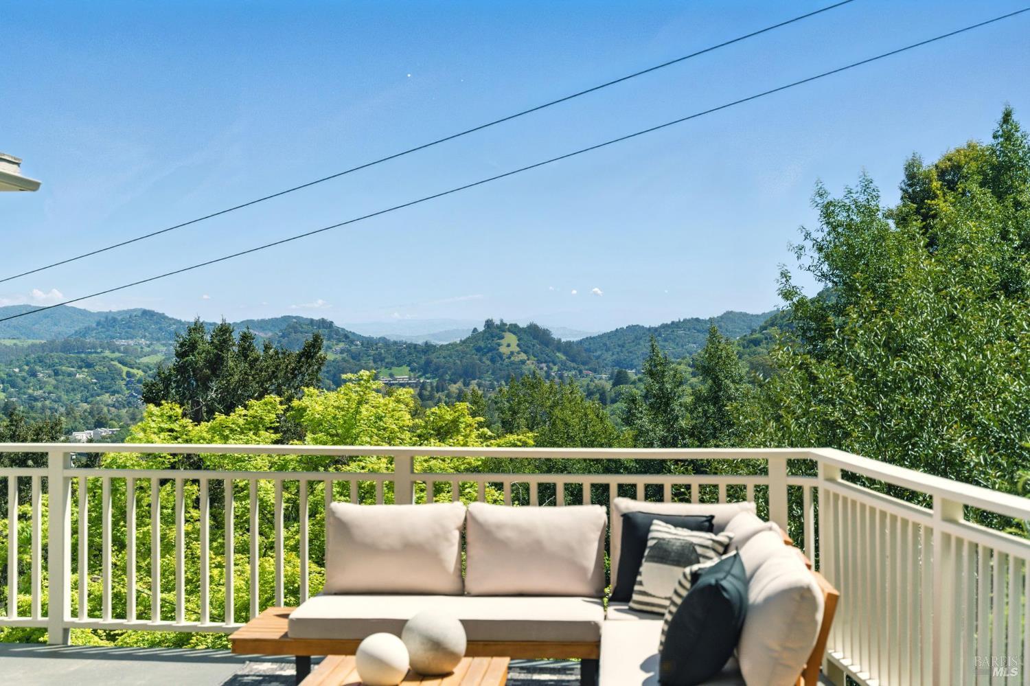 Detail Gallery Image 35 of 41 For 294 Scenic Rd, Fairfax,  CA 94930 - 2 Beds | 1/1 Baths