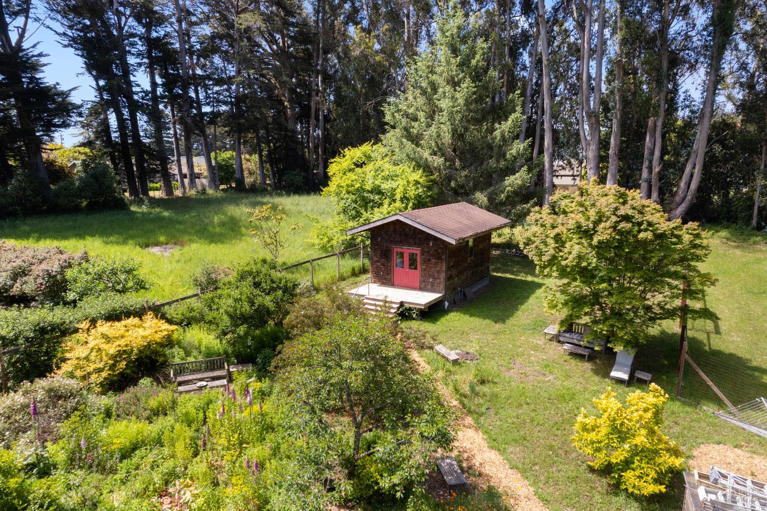 Detail Gallery Image 36 of 53 For 7 Linsdale Ln, Point Reyes Station,  CA 94956 - 3 Beds | 2 Baths