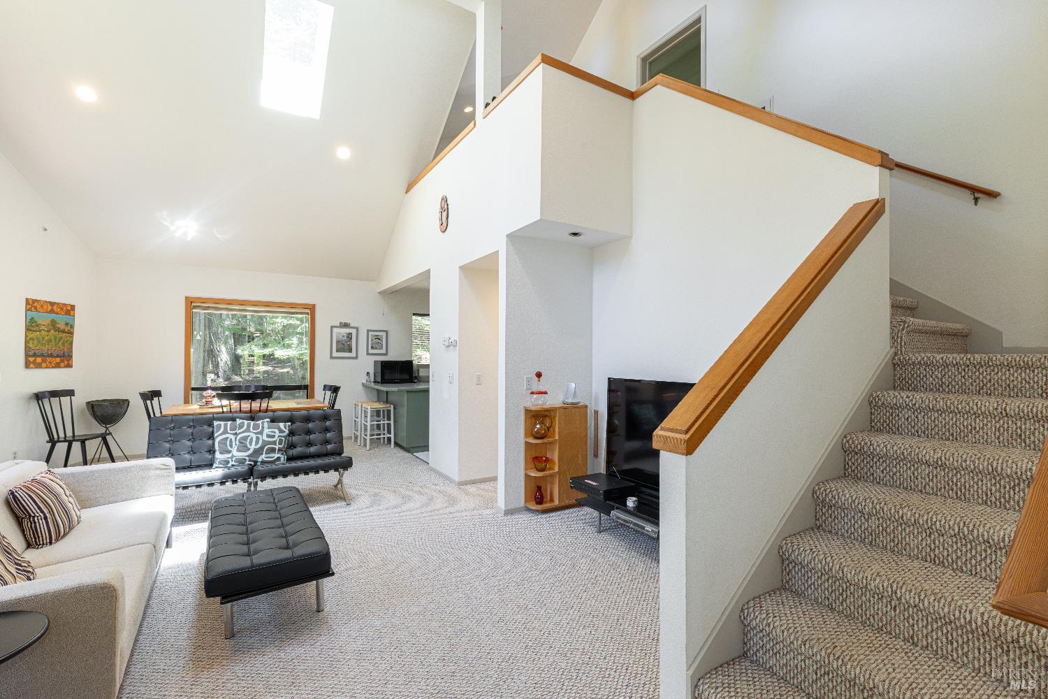 Detail Gallery Image 14 of 44 For 22111 Umland Cir, Jenner,  CA 95450 - 3 Beds | 2 Baths