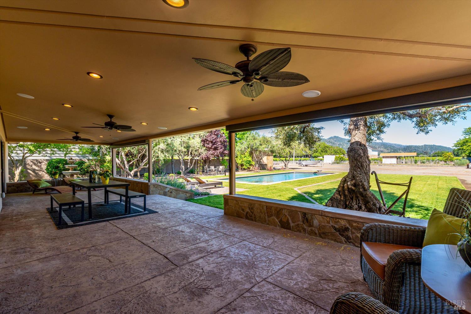 Detail Gallery Image 42 of 54 For 466 Pratt Ave, Saint Helena,  CA 94574 - 4 Beds | 4/1 Baths