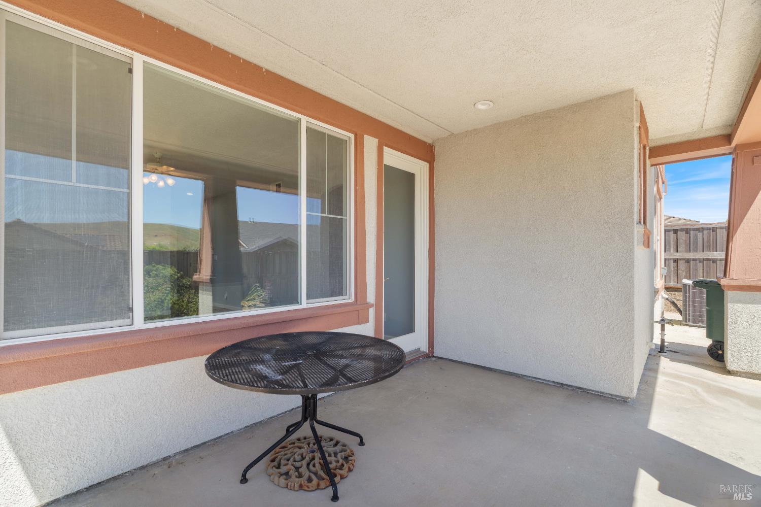Solitude Court, Vallejo, California image 33