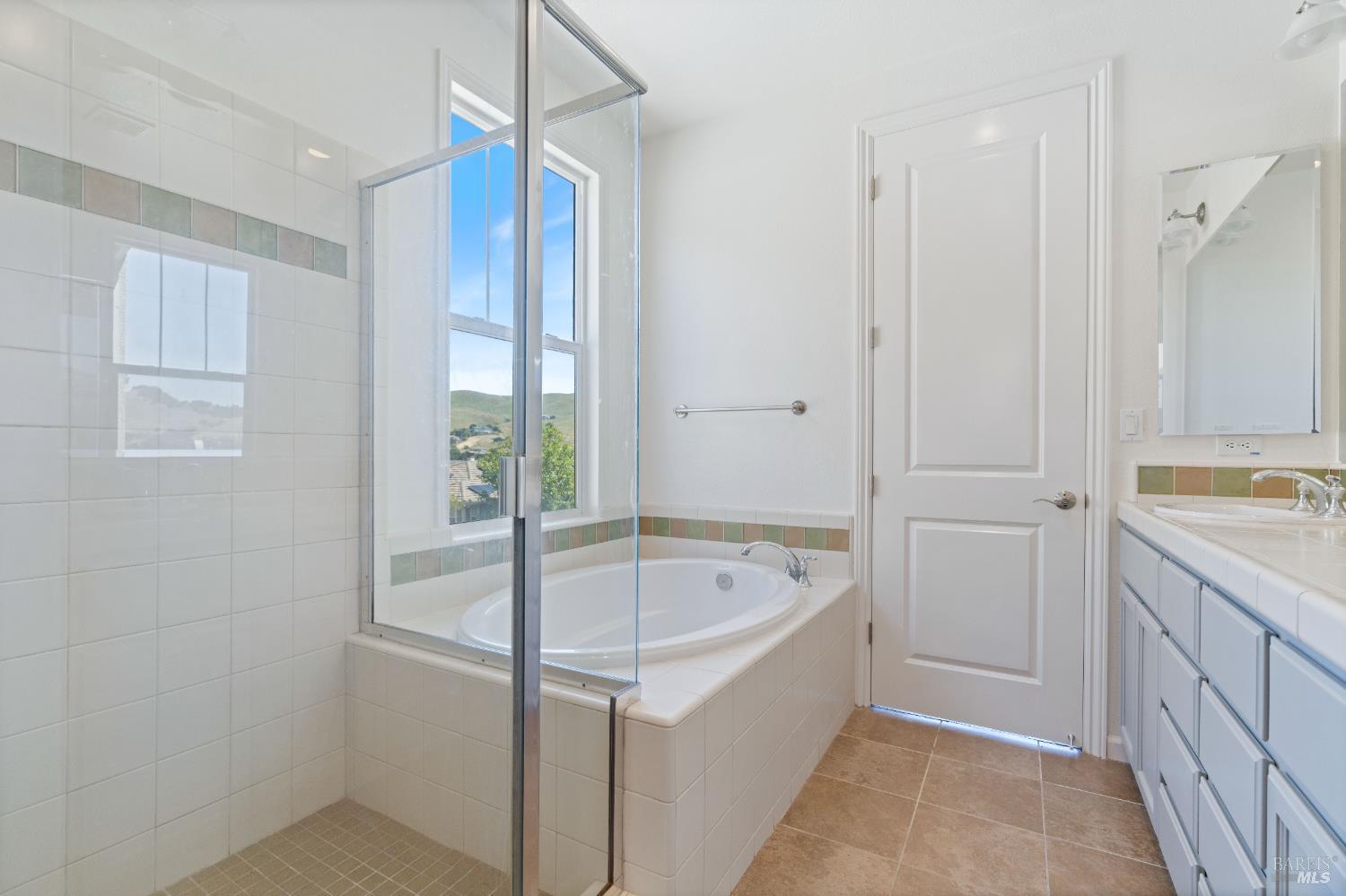 Solitude Court, Vallejo, California image 28