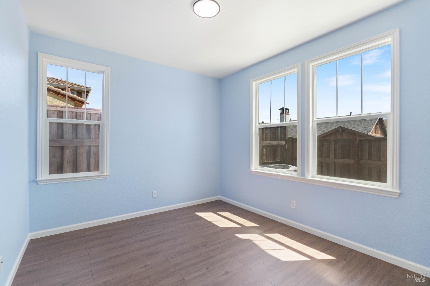 Solitude Court, Vallejo, California image 9