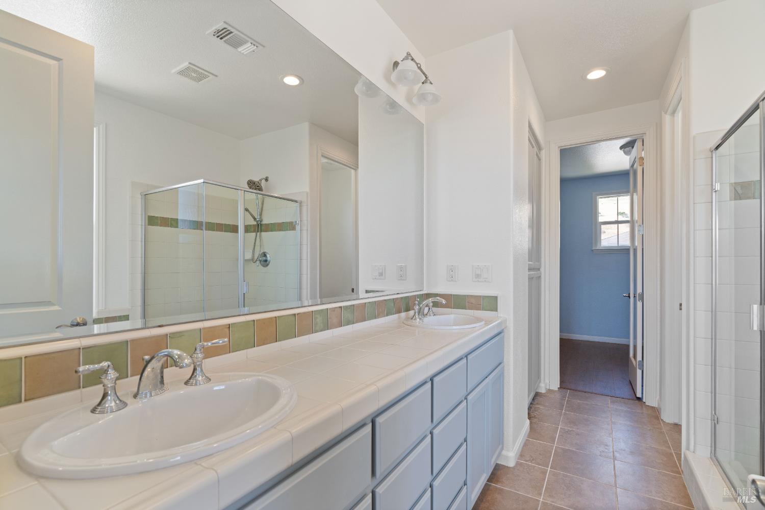Solitude Court, Vallejo, California image 27