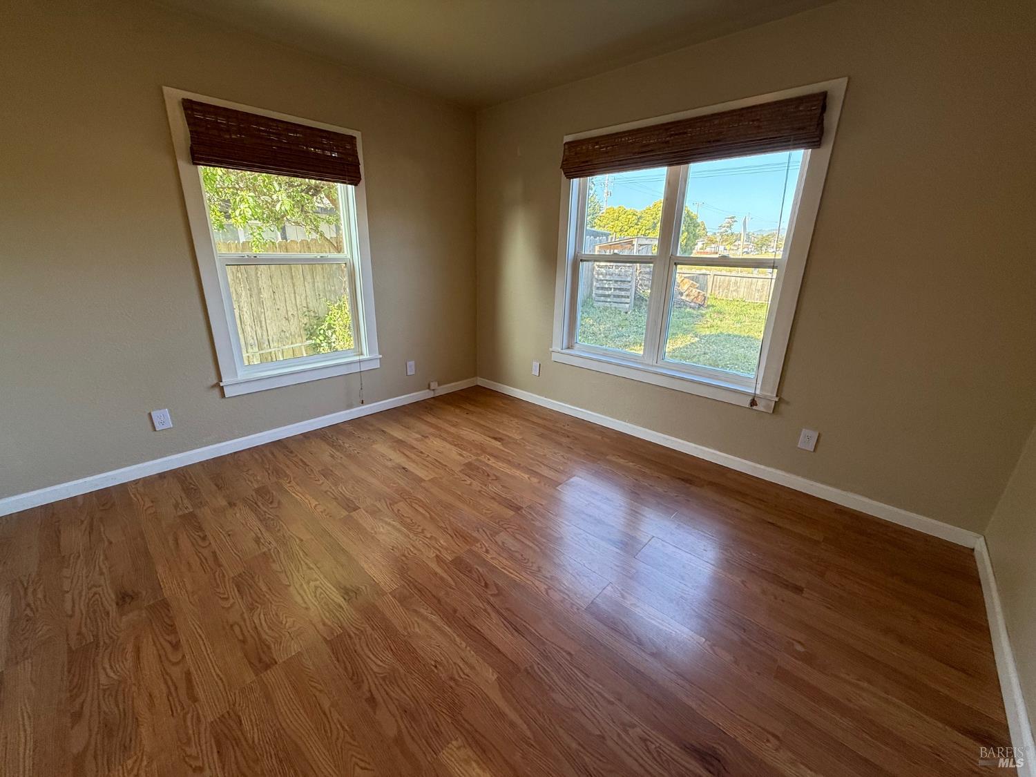 Detail Gallery Image 12 of 24 For 517 S Lincoln St, Fort Bragg,  CA 95437 - 3 Beds | 1 Baths