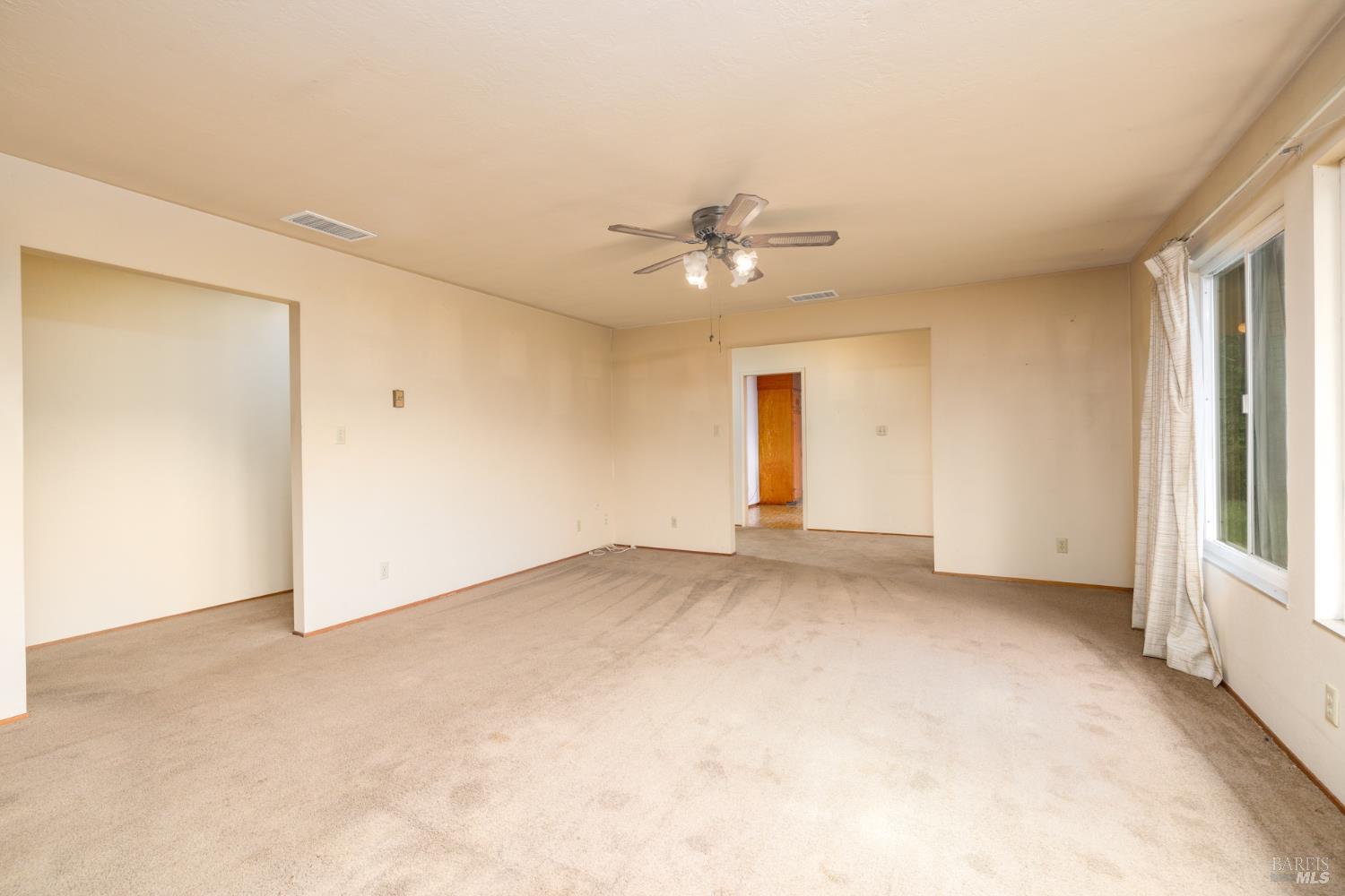 Detail Gallery Image 11 of 25 For 6680 Giovanetti Rd, Forestville,  CA 95436 - 3 Beds | 2 Baths