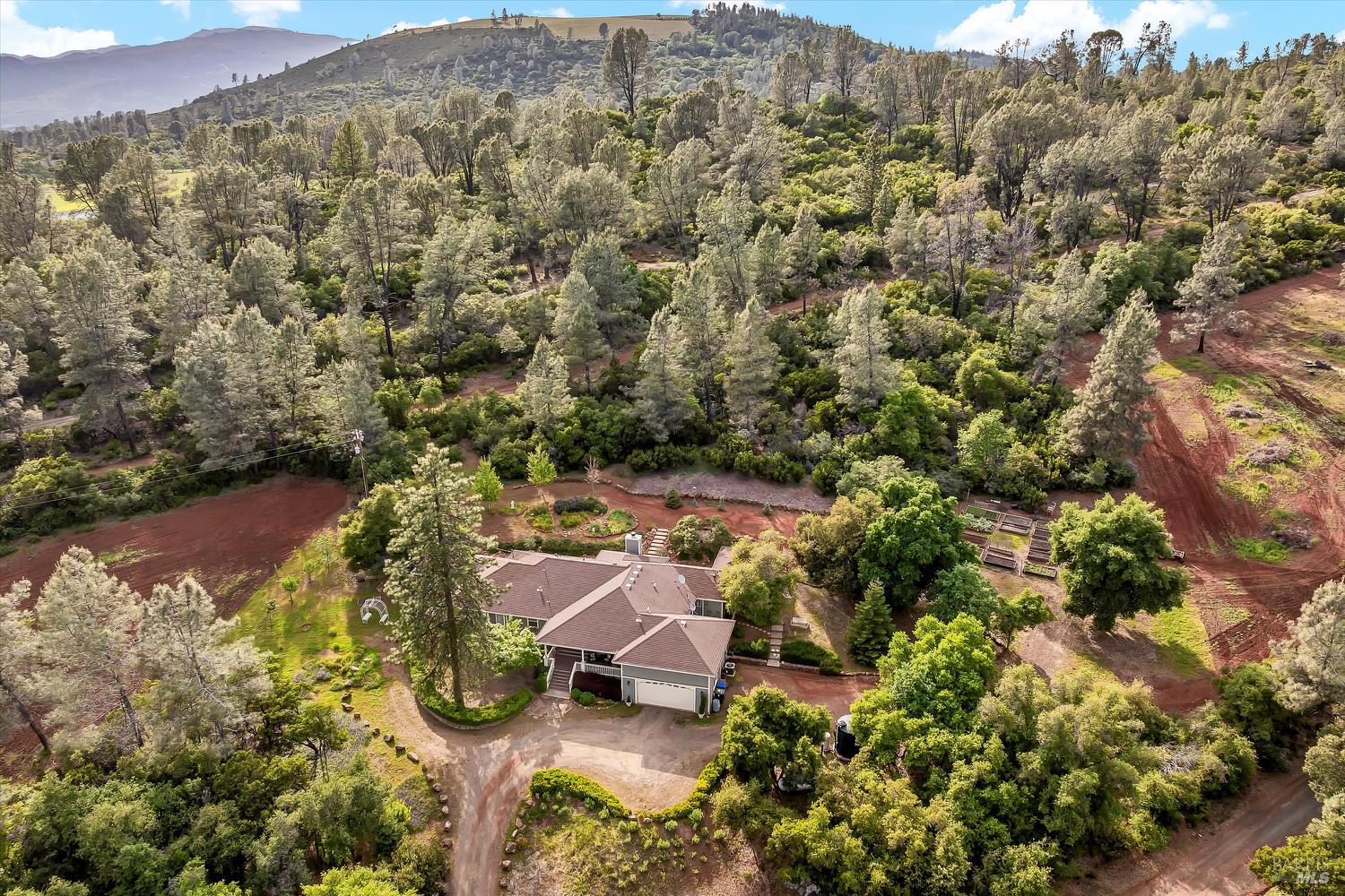 Detail Gallery Image 58 of 59 For 15625 June Bug Rd, Lower Lake,  CA 95457 - 4 Beds | 3/1 Baths