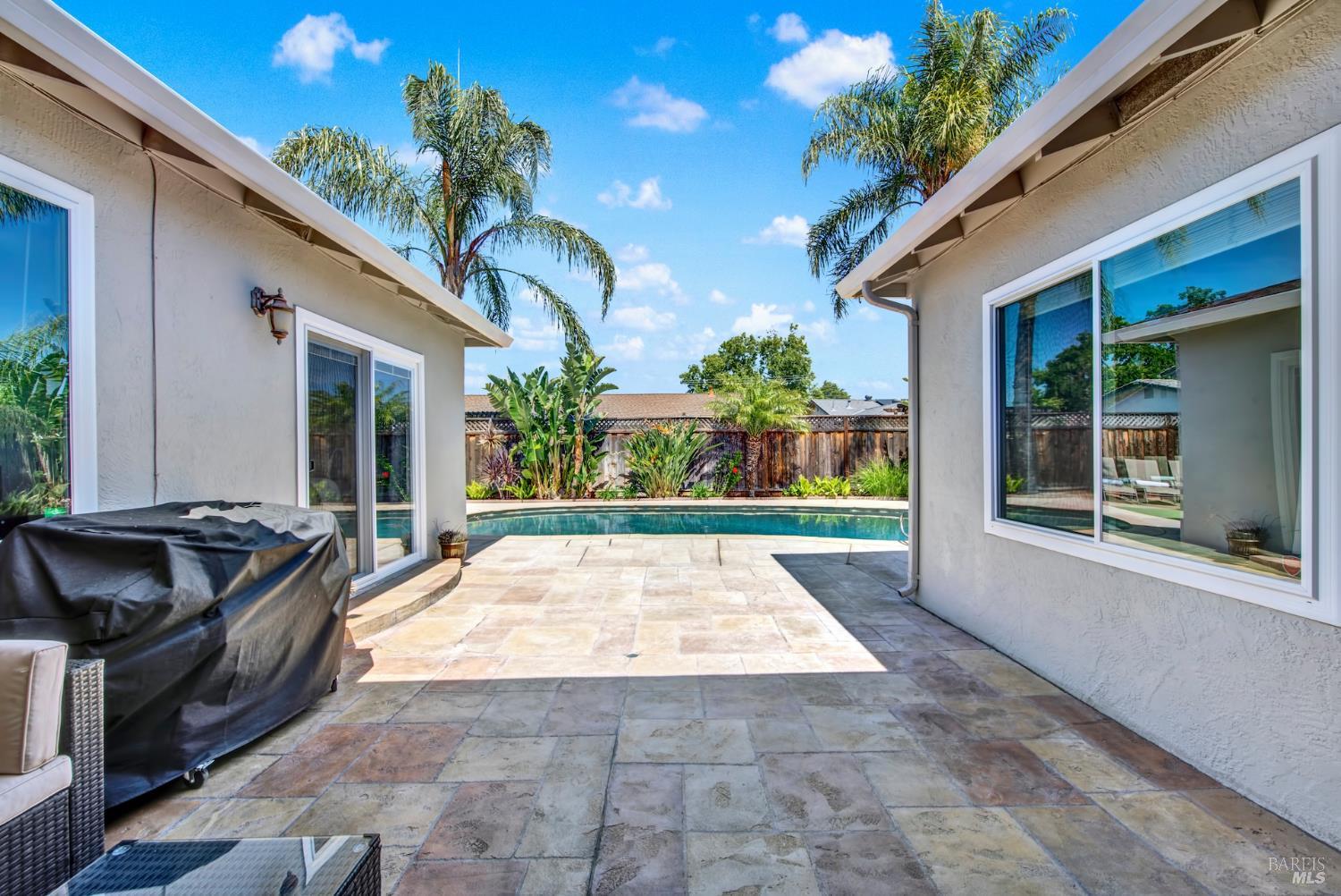 Detail Gallery Image 50 of 56 For 3741 Sierrawood Ct, Concord,  CA 94519 - 3 Beds | 2 Baths