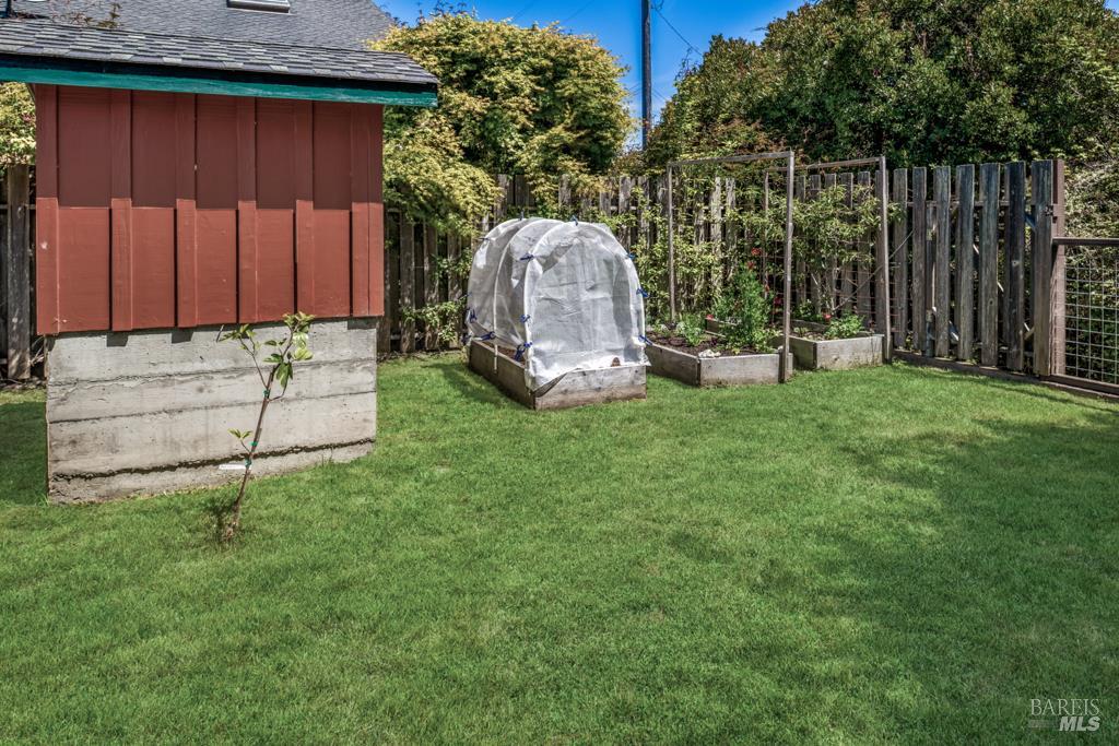 Detail Gallery Image 41 of 48 For 170 Ebbing Way, Fort Bragg,  CA 95437 - 2 Beds | 2 Baths