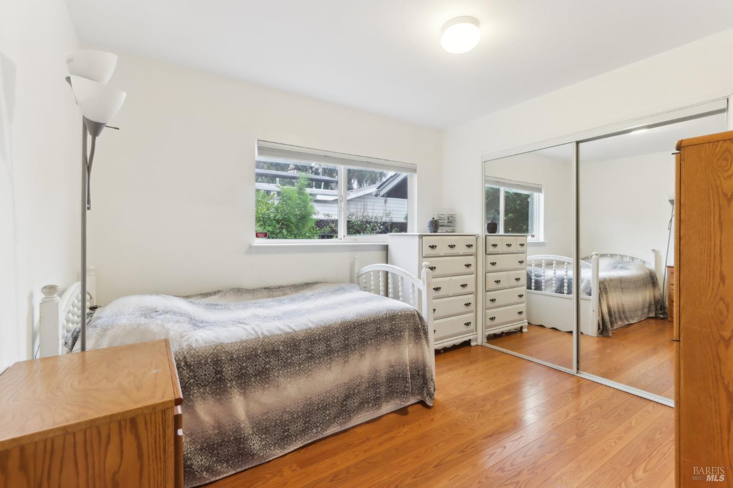 Detail Gallery Image 15 of 31 For 3484 Hillsborough Dr, Concord,  CA 94520 - 3 Beds | 2 Baths