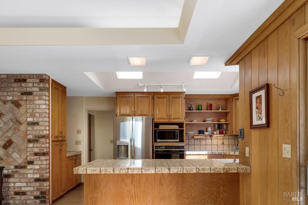 Detail Gallery Image 12 of 48 For 170 Ebbing Way, Fort Bragg,  CA 95437 - 2 Beds | 2 Baths