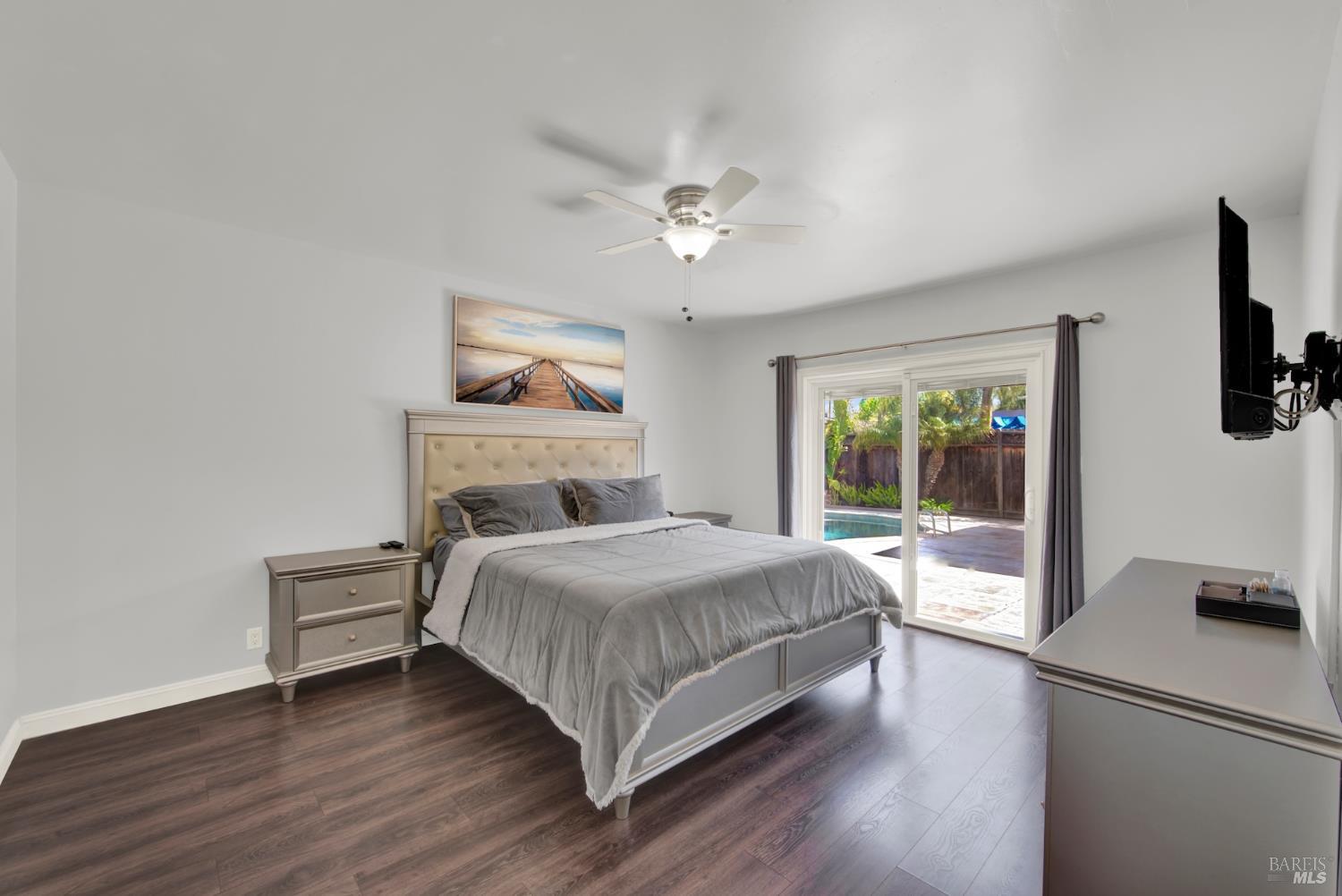 Detail Gallery Image 29 of 56 For 3741 Sierrawood Ct, Concord,  CA 94519 - 3 Beds | 2 Baths