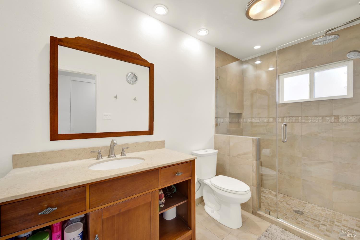 Detail Gallery Image 33 of 56 For 3741 Sierrawood Ct, Concord,  CA 94519 - 3 Beds | 2 Baths