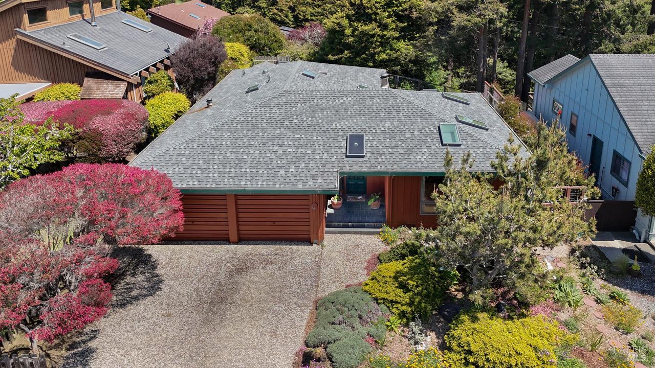 Detail Gallery Image 1 of 48 For 170 Ebbing Way, Fort Bragg,  CA 95437 - 2 Beds | 2 Baths