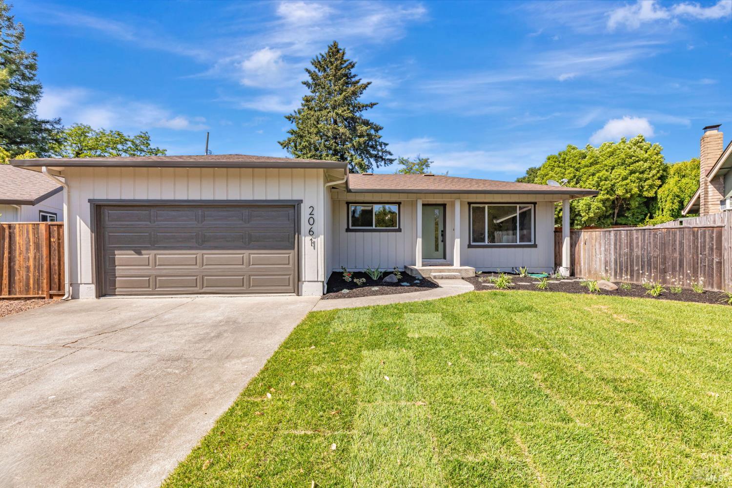 Leonard Avenue, Santa Rosa, California image 1