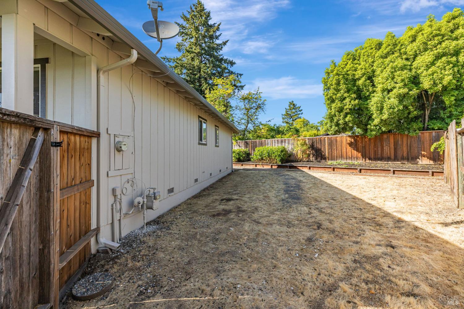 Leonard Avenue, Santa Rosa, California image 37