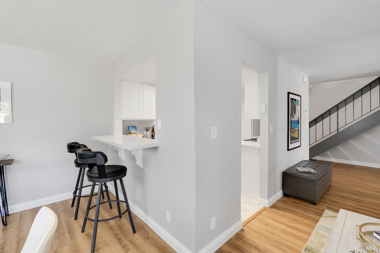 Detail Gallery Image 13 of 83 For 118 Summerwood Pl, Concord,  CA 94518 - 3 Beds | 2/1 Baths