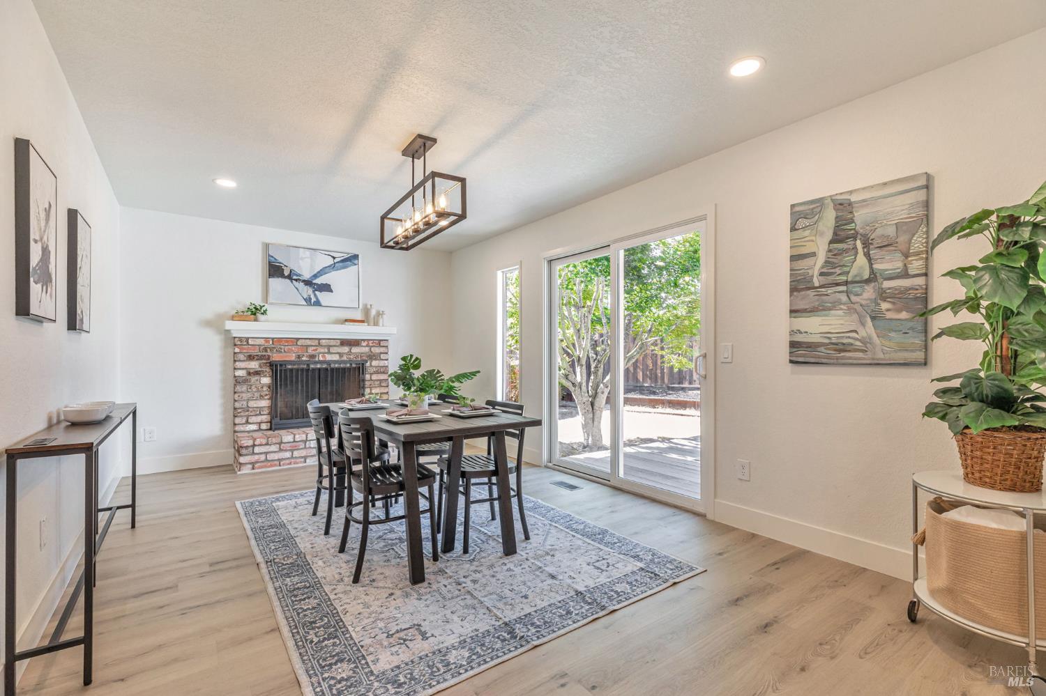 Leonard Avenue, Santa Rosa, California image 15