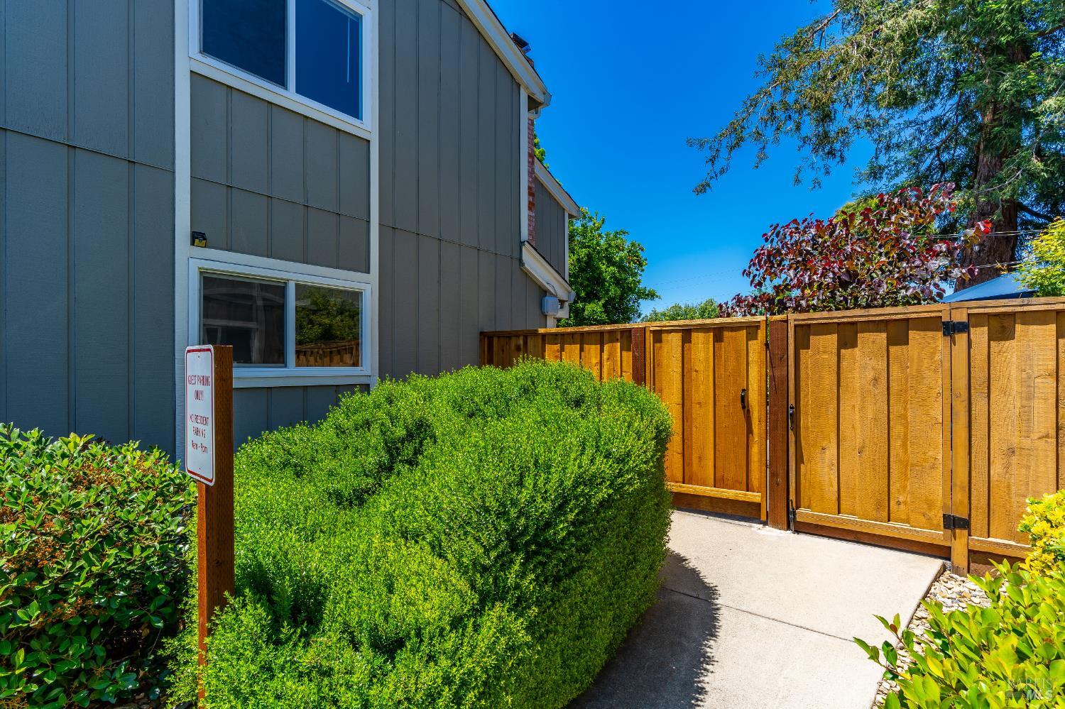 Detail Gallery Image 50 of 83 For 118 Summerwood Pl, Concord,  CA 94518 - 3 Beds | 2/1 Baths