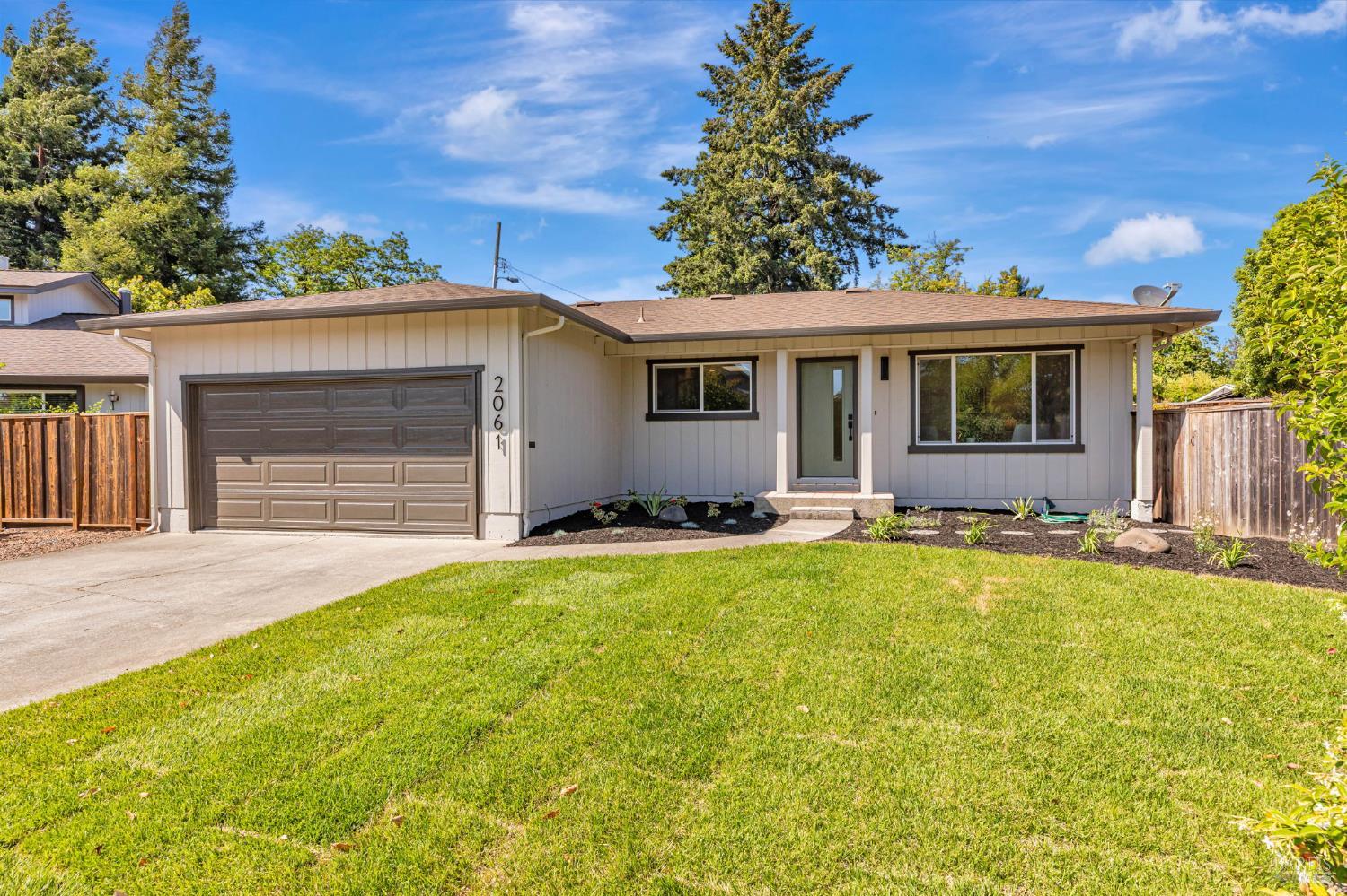 Leonard Avenue, Santa Rosa, California image 2