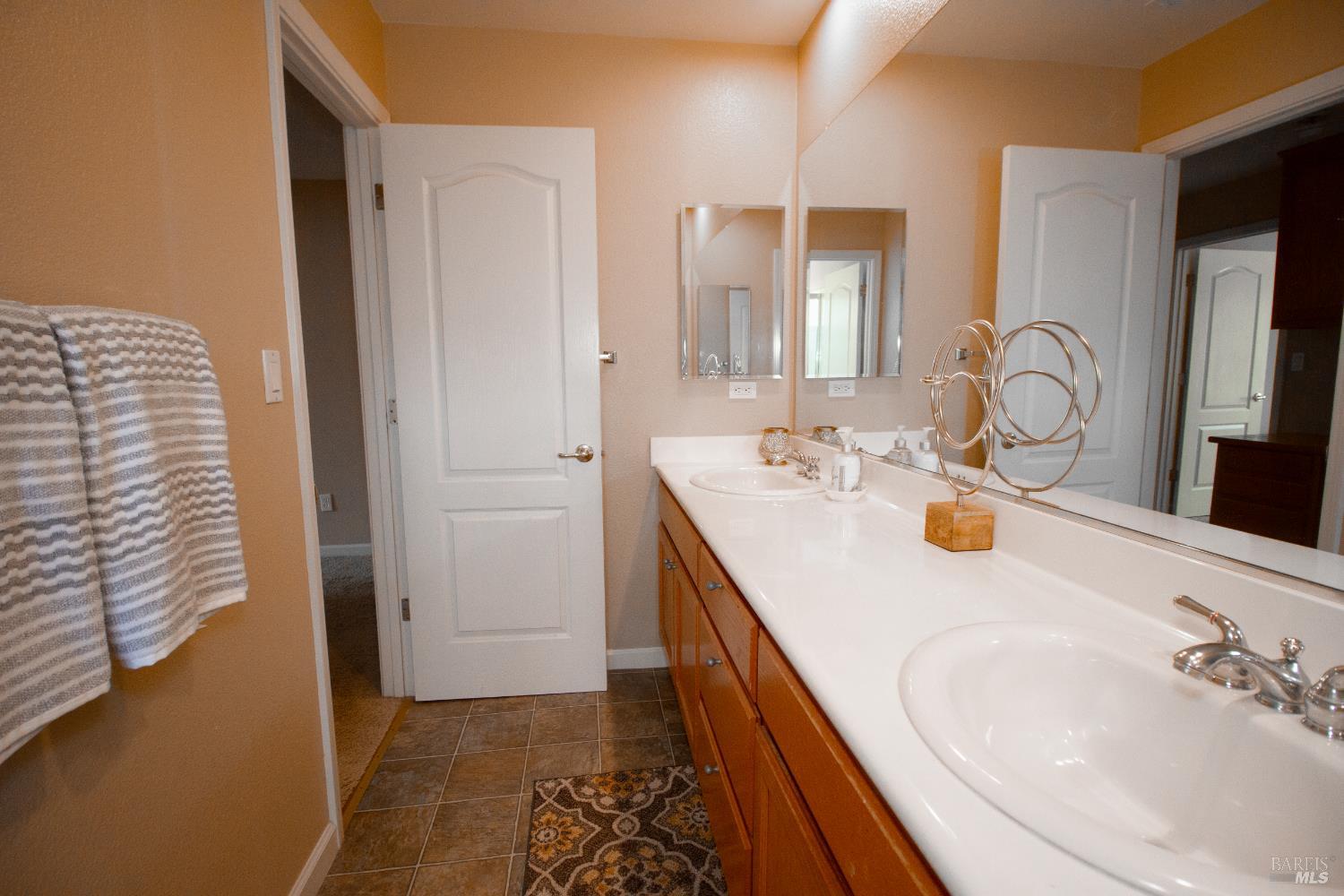 Marshall Road, Vacaville, California image 31