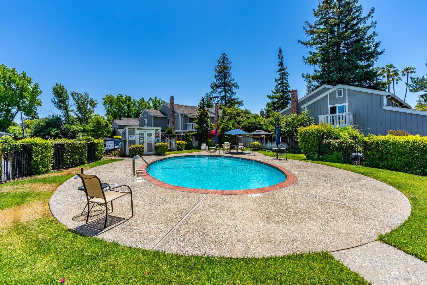 Detail Gallery Image 52 of 83 For 118 Summerwood Pl, Concord,  CA 94518 - 3 Beds | 2/1 Baths