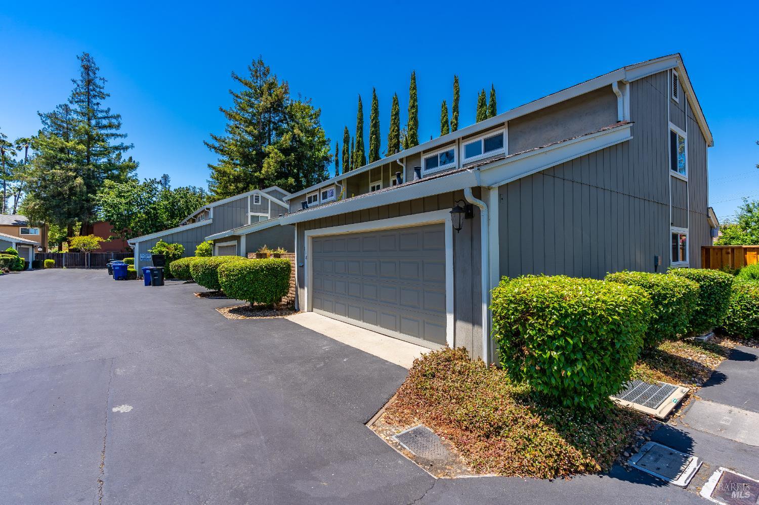 Detail Gallery Image 49 of 83 For 118 Summerwood Pl, Concord,  CA 94518 - 3 Beds | 2/1 Baths