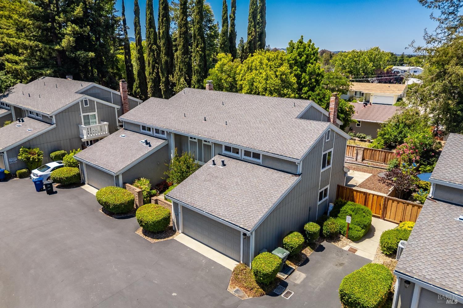 Detail Gallery Image 70 of 83 For 118 Summerwood Pl, Concord,  CA 94518 - 3 Beds | 2/1 Baths