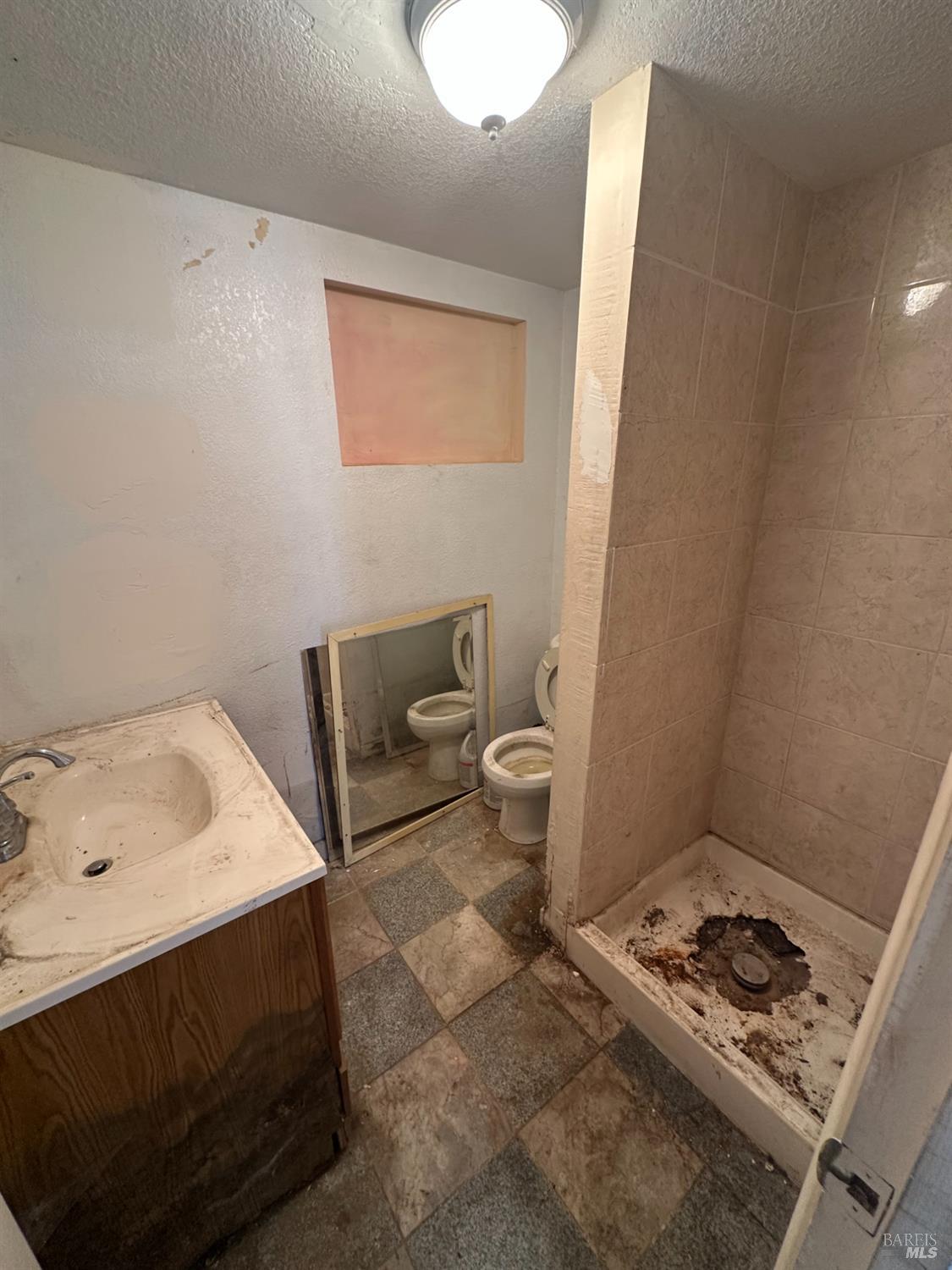 Detail Gallery Image 24 of 27 For 942 Benicia Rd, Vallejo,  CA 94591 - 3 Beds | 1/1 Baths