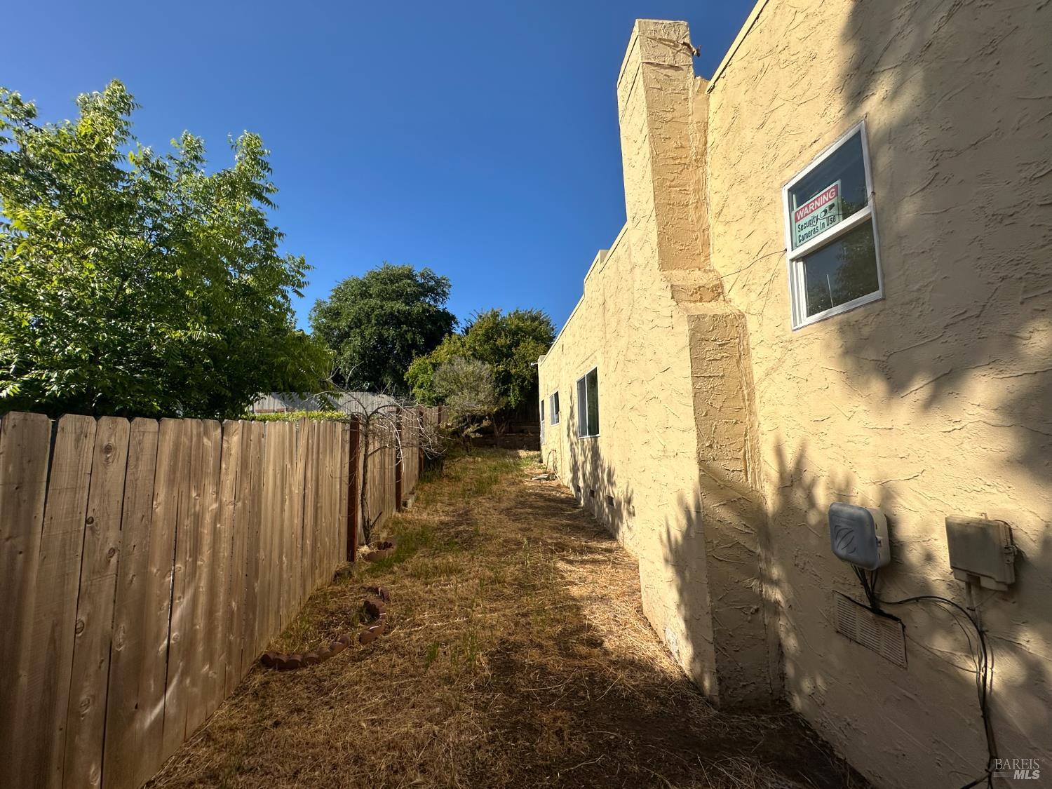 Detail Gallery Image 21 of 27 For 942 Benicia Rd, Vallejo,  CA 94591 - 3 Beds | 1/1 Baths