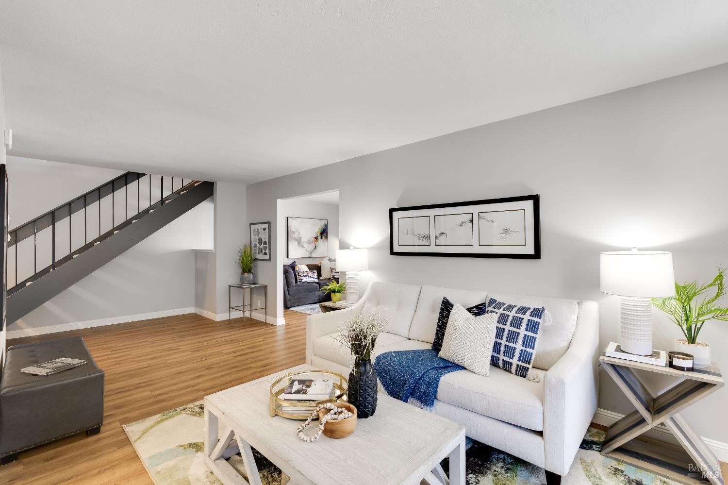 Detail Gallery Image 10 of 83 For 118 Summerwood Pl, Concord,  CA 94518 - 3 Beds | 2/1 Baths