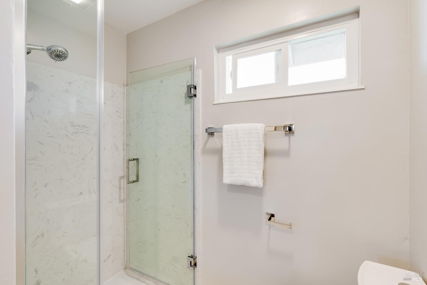 Detail Gallery Image 40 of 83 For 118 Summerwood Pl, Concord,  CA 94518 - 3 Beds | 2/1 Baths